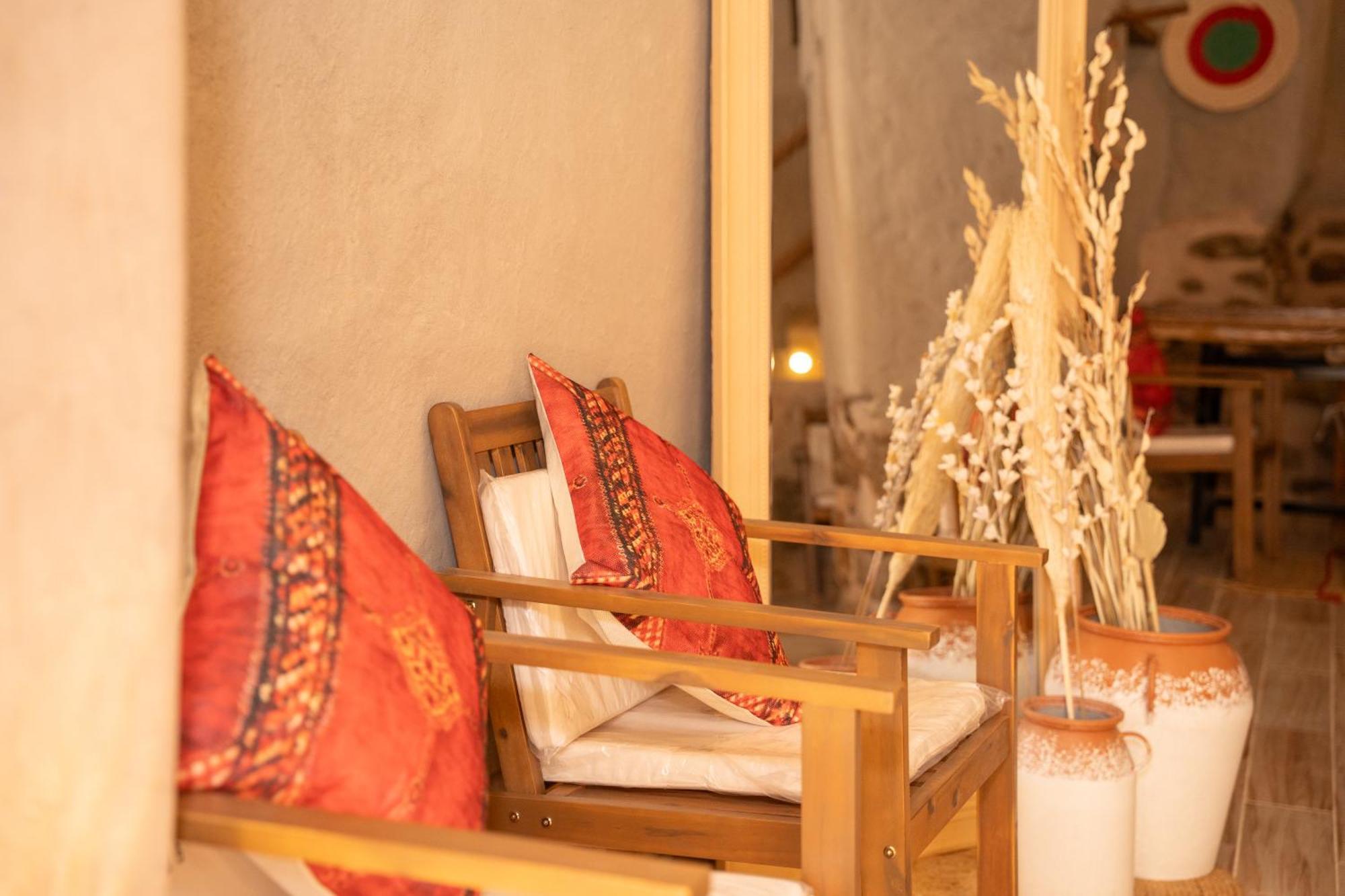 Nomad Inn Nizwa Bagian luar foto