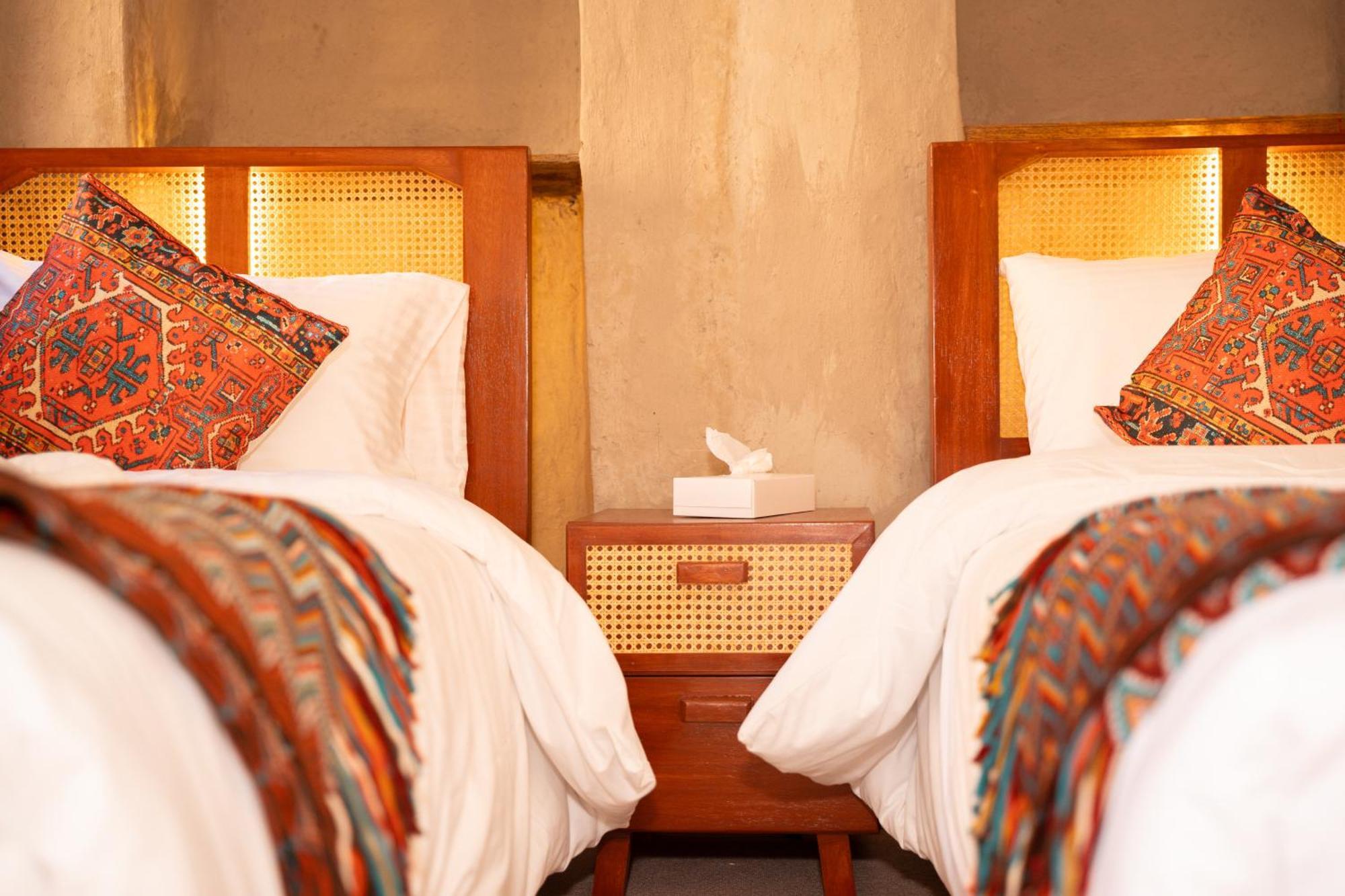 Nomad Inn Nizwa Bagian luar foto